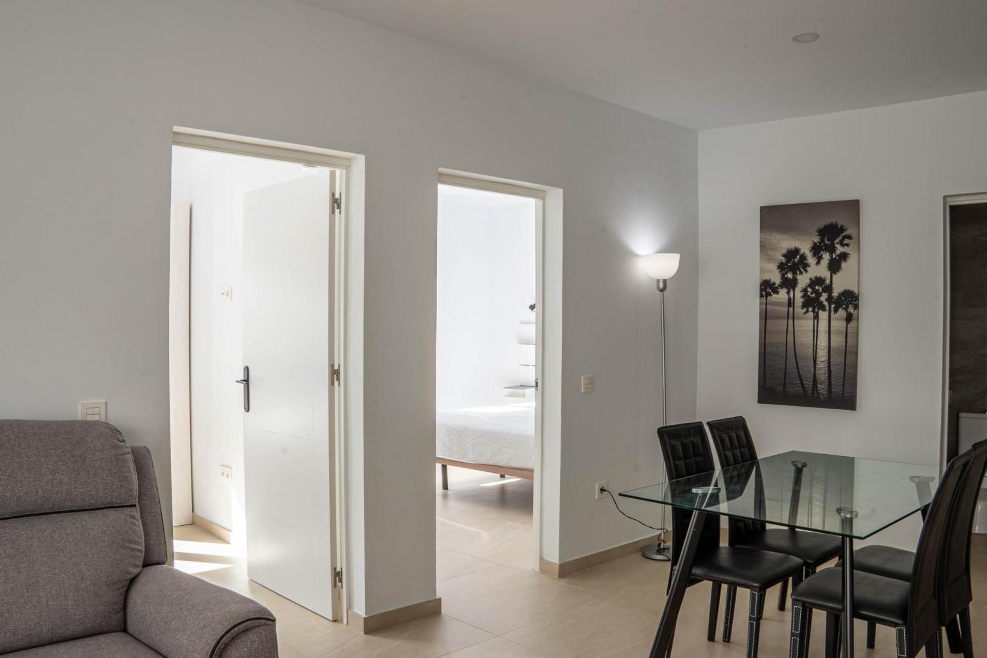 Kiposhi Beach Apartments Punta Mujeres Haría Екстериор снимка