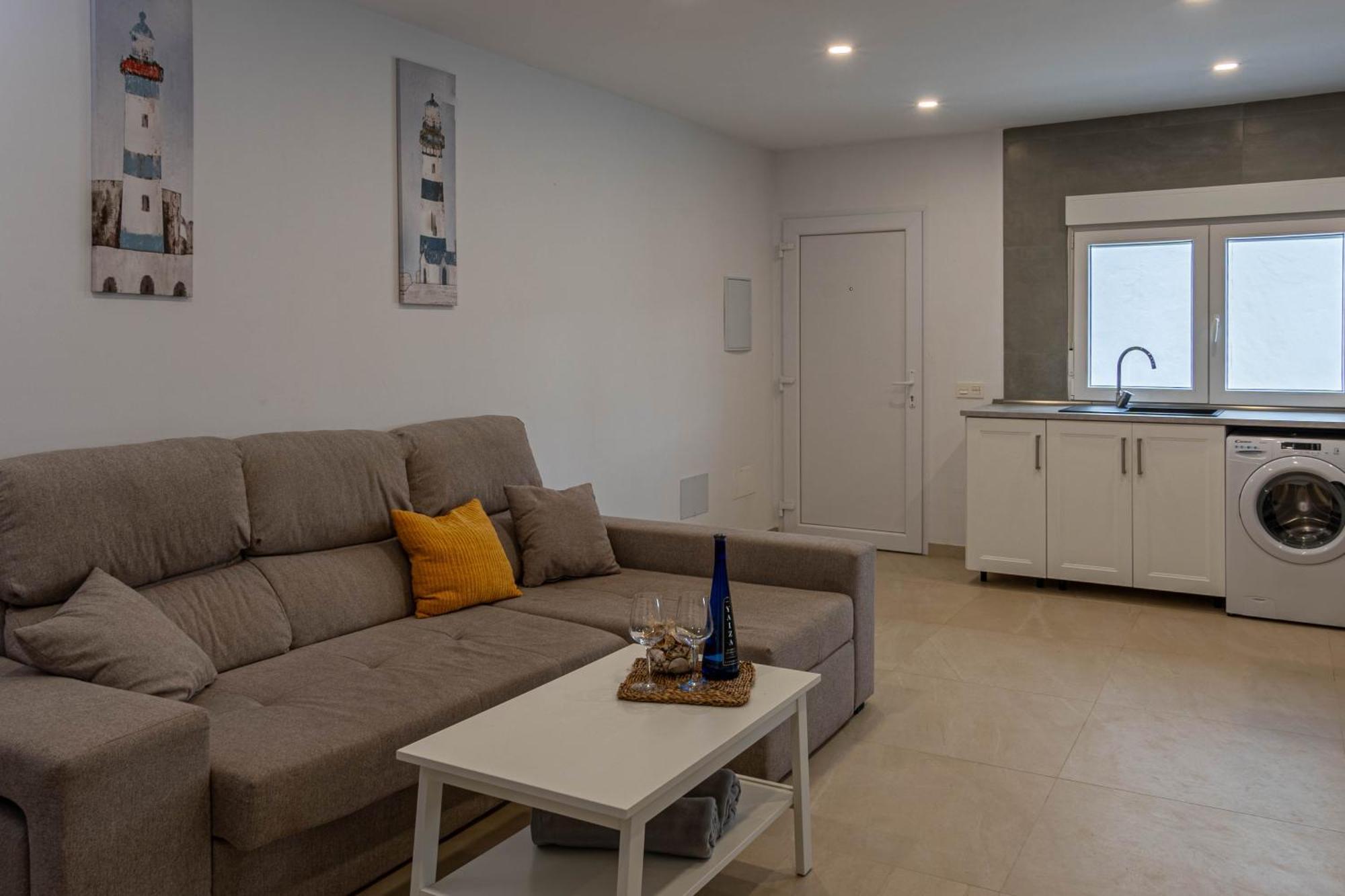 Kiposhi Beach Apartments Punta Mujeres Haría Екстериор снимка